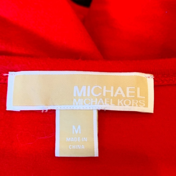 Michael Kors red fitted Tshirt with side neckline zip and side gatherings - Picture 5 of 6